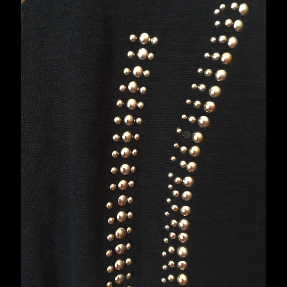 ⚡️⚡️Flash Sale-Gorgeous Studded 3/4 sleeve Top⚡️ - Picture 3 of 4