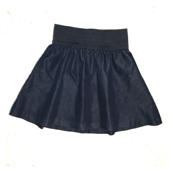 Adorable Black Skater Skirt!