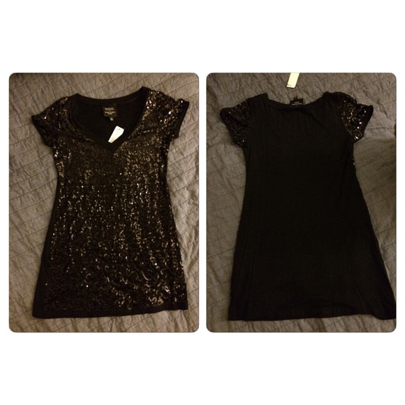 Romeo & Juliet Sequence T-Shirt Dress | New w/ tag