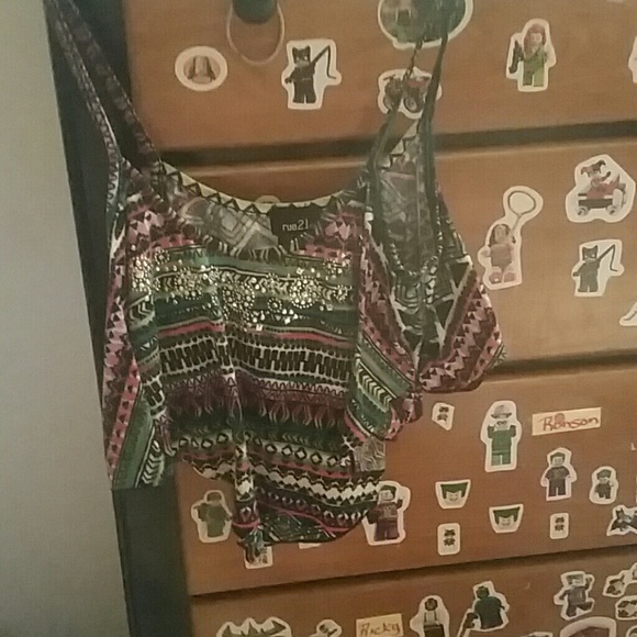 Crop top