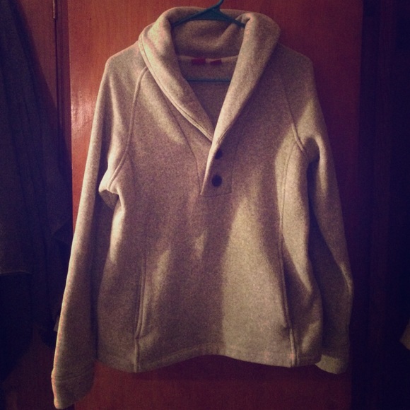 Fleece sweater
