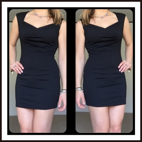 Gorgeous LBD - Picture 2 of 4