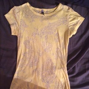 DNS basic paisley yellow t shirt