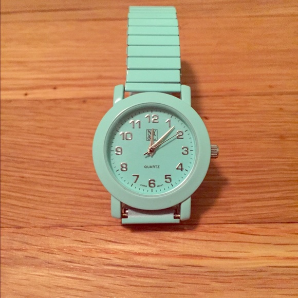 Stylish New York & Co watch