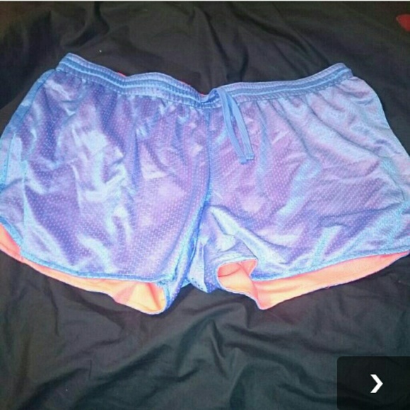 Double sided running shorts
