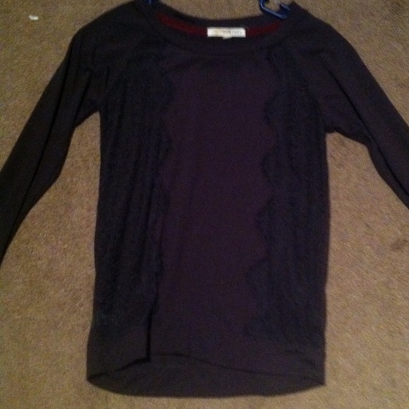 Grey sweater with dark grey lace