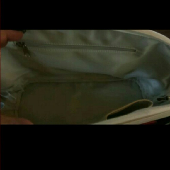 Loungefly HELLO KITTY purse - Picture 3 of 4