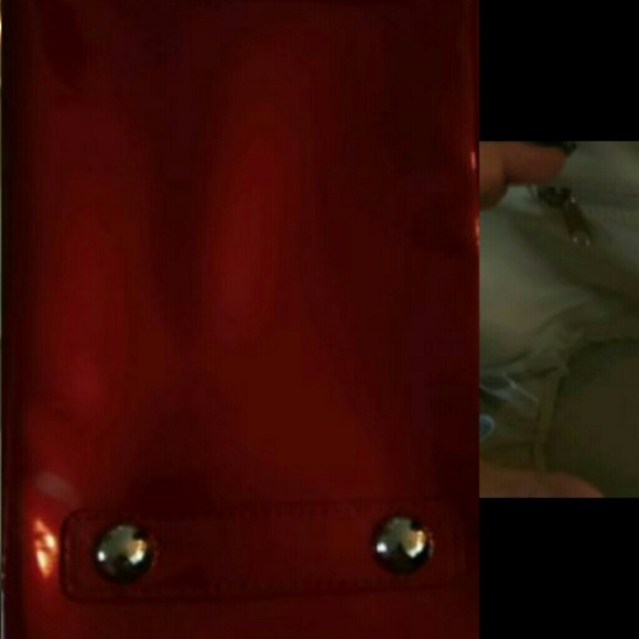 Loungefly HELLO KITTY purse - Picture 4 of 4