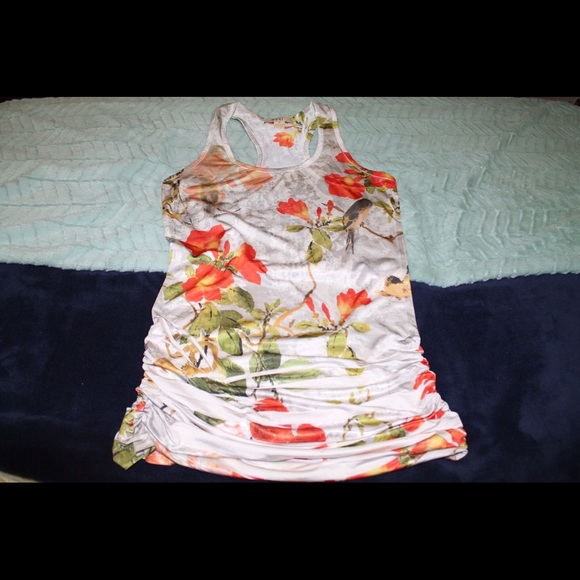 🚫SOLD🚫 Forever 21 floral ruched racerback tank