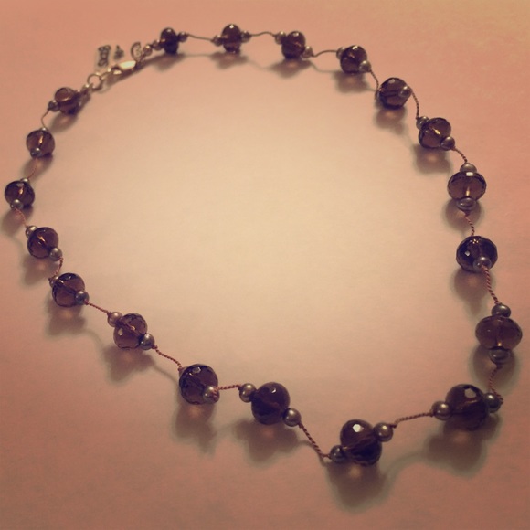Multifaceted amethyst and pearl necklace