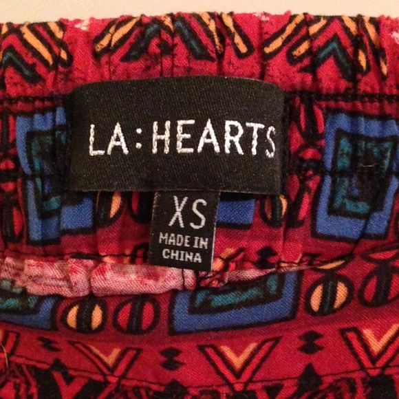 PacSun LA Hearts red tribal print cotton shorts - Picture 3 of 4