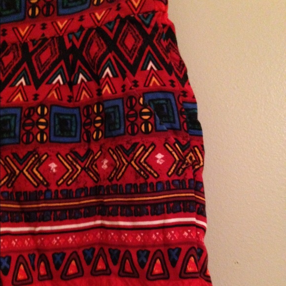 PacSun LA Hearts red tribal print cotton shorts - Picture 4 of 4