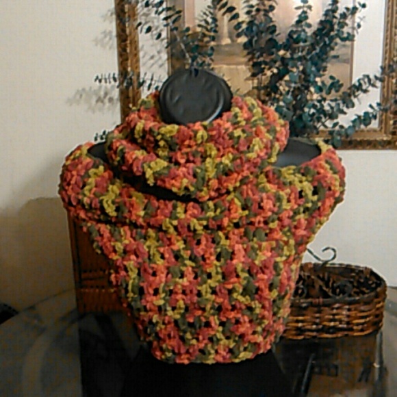 Scarf - Picture 2 of 3