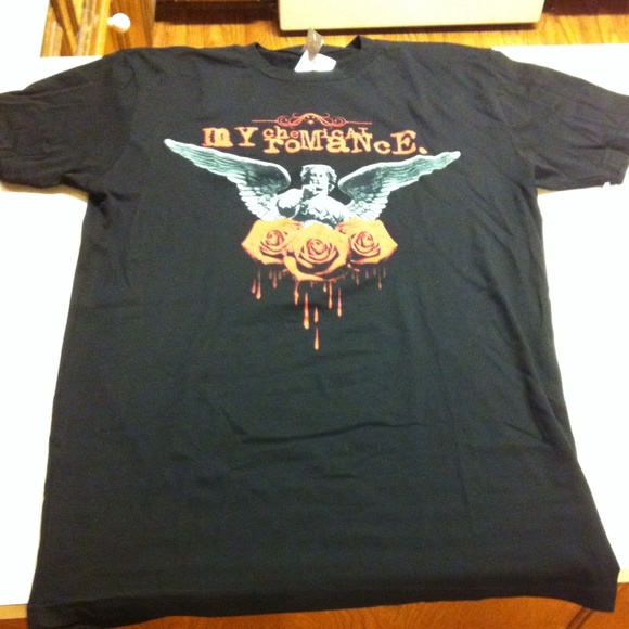 Brand new men's my chemical romance band tee