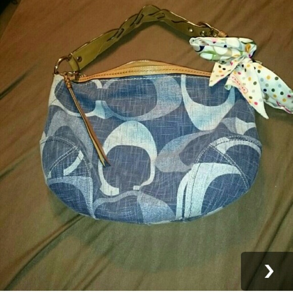 Coach purse!!