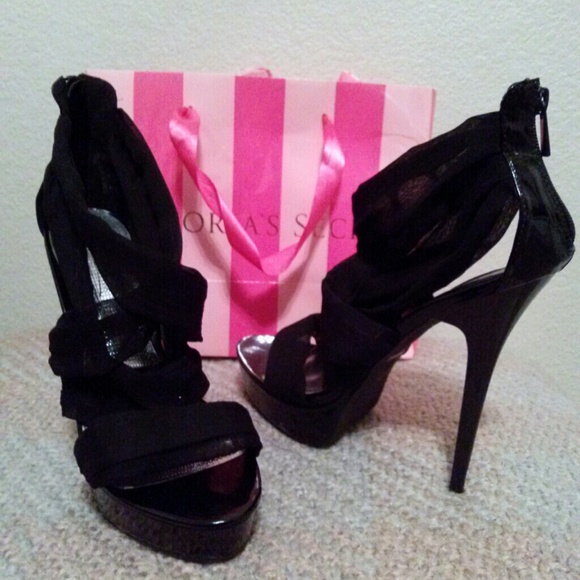 Sexy open toe shoes