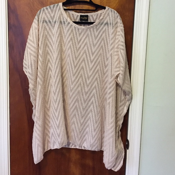 Tops - Lightweight sheer oversized top. One size
