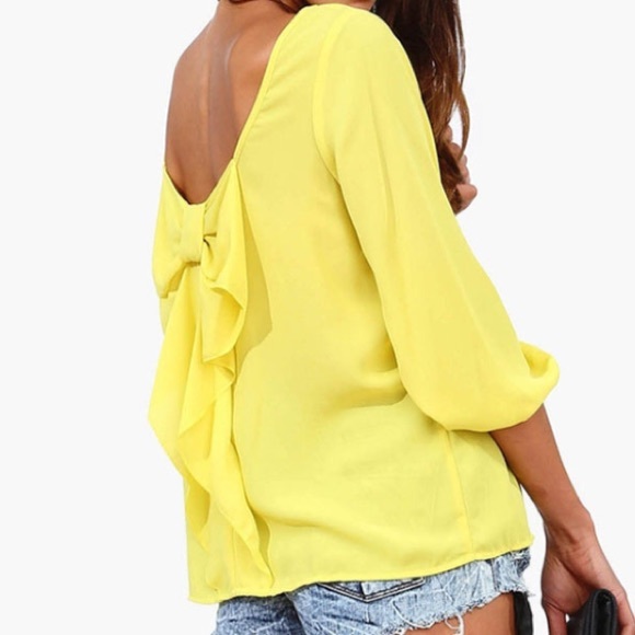 Out of stock!! 😉🎀Bow on Back Chiffon Top🎀 - Picture 2 of 4