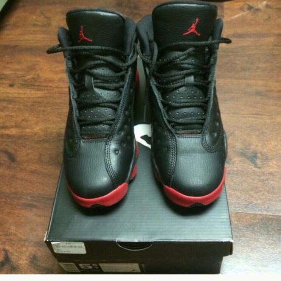 Looking for these in a size 5 and in any color