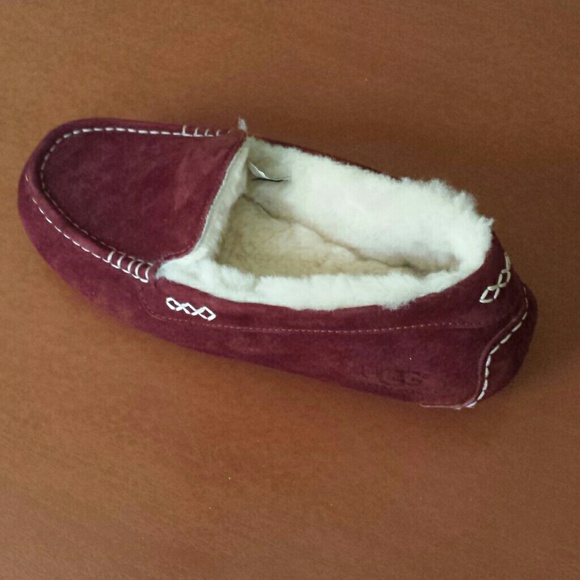 100% authentic UGG slippers.