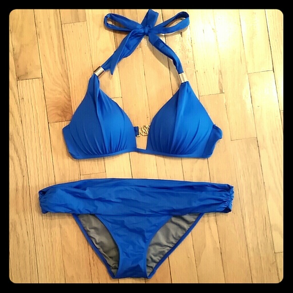 VS- Pushup triangle top/hipster bottom