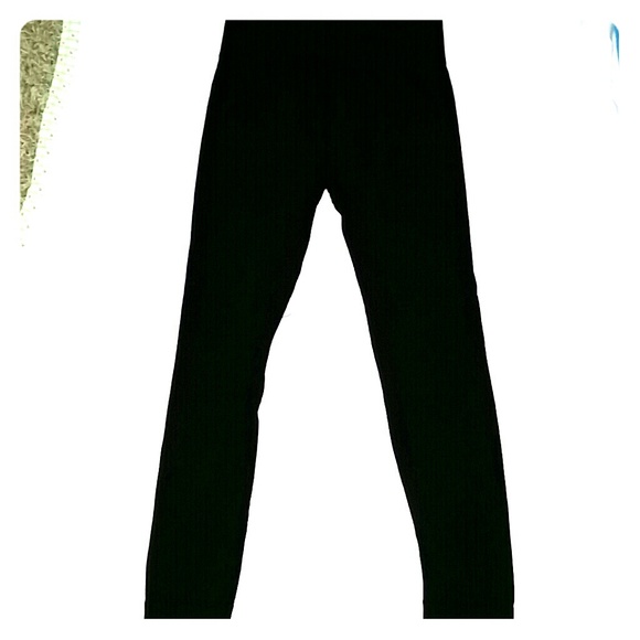 Black leggings
