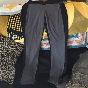 Like new Lululemon athletica  pants /Capri crops