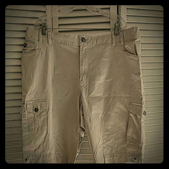 Ready to start summer with classy Cargo Shorts !
