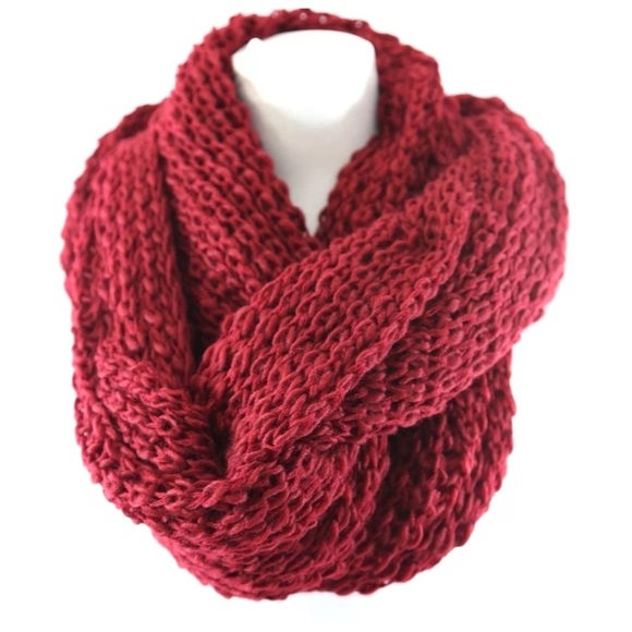 Boutique Accessories - Chunky Soft Burgundy Red  Scarf