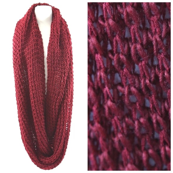 🎁 Chunky Soft Burgundy Red  Scarf - Picture 3 of 4