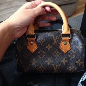 Vintage Louis Vuitton mini speedy