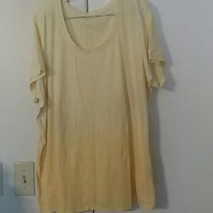 Yellow Umbre Top -  Stylish!   Pretty!