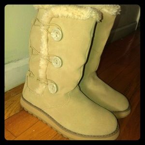 Keepsakes-Canoodle boots
