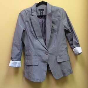 Fantastic grey pin strip blazer! (grew out of it)