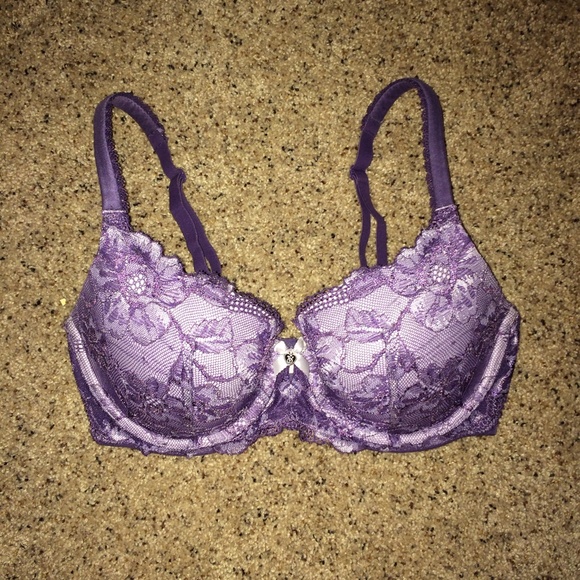 VS purple lacy bra