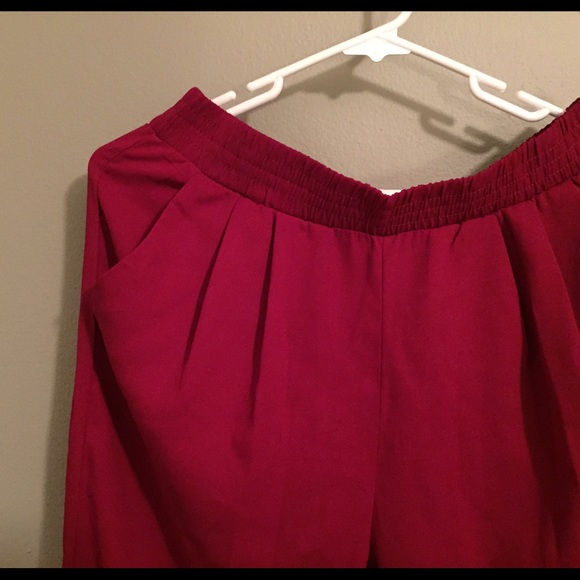 Red HOT high waisted pants! - Picture 2 of 2