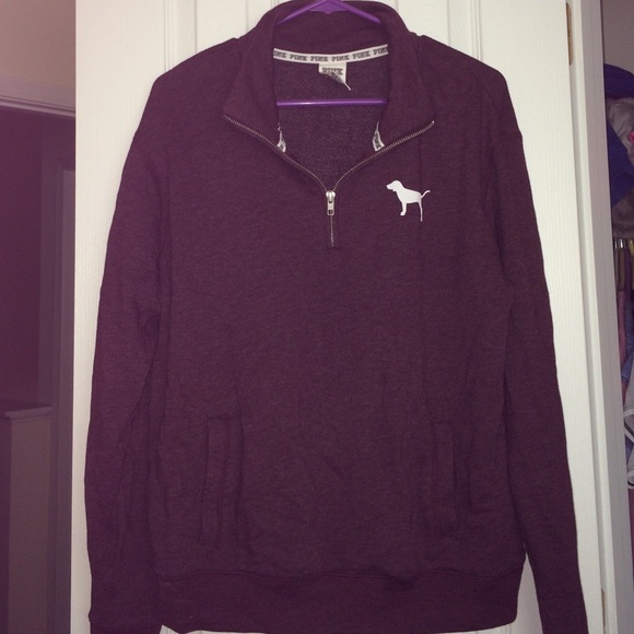 VS PINK half zip!