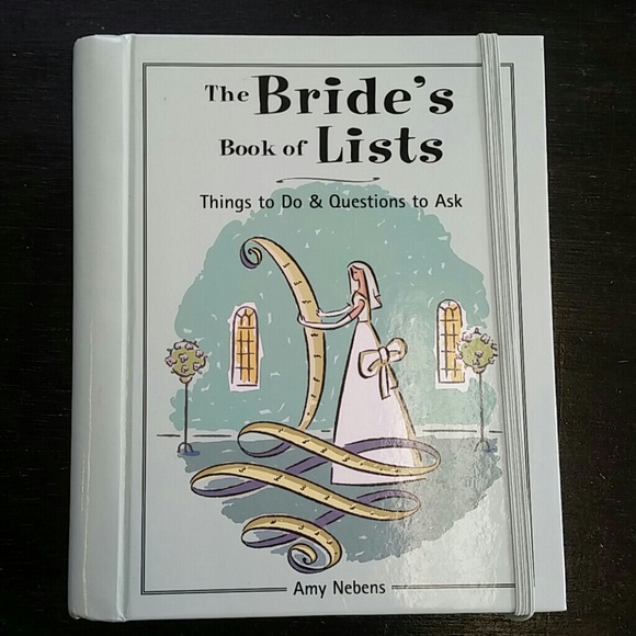 MUST HAVE Wedding Planner & Guide