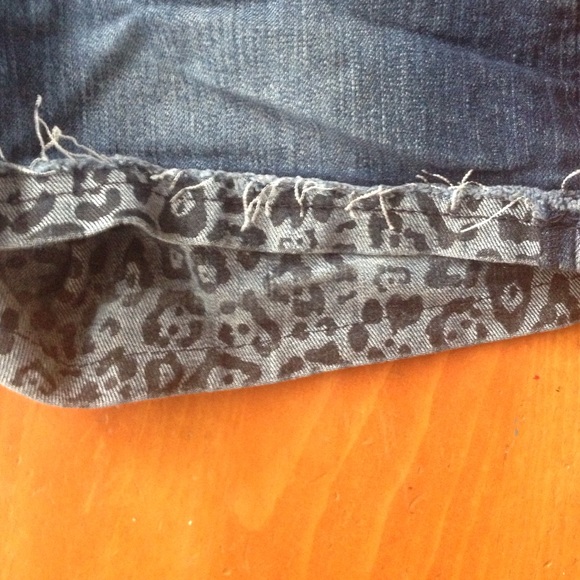 Shorts - Picture 2 of 2