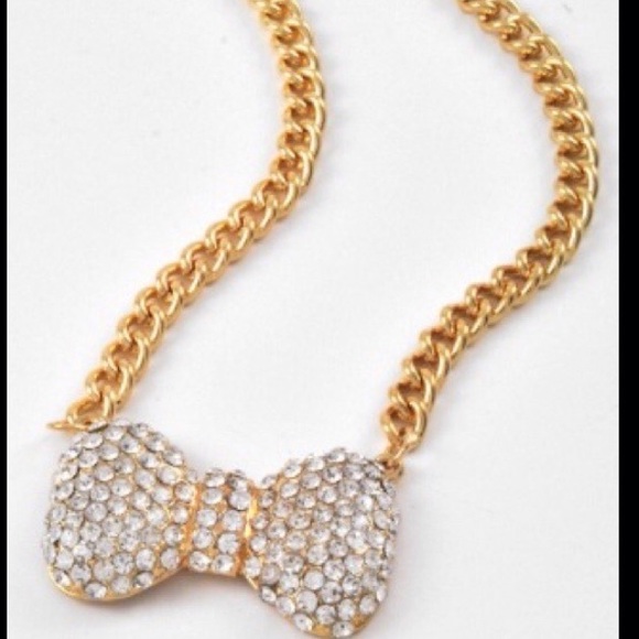 Bow tie bundle set