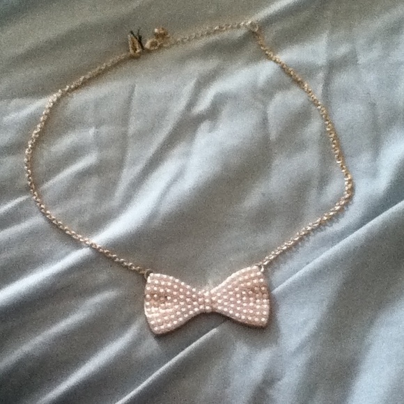 Metallic Beaded Bow Necklace