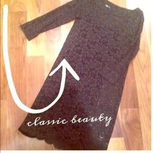 dVF dress. The model shown is just an example