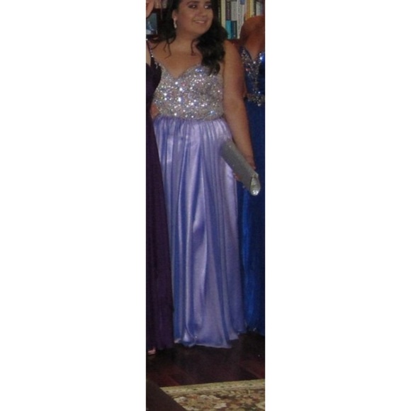 PROM DRESS - Picture 4 of 4