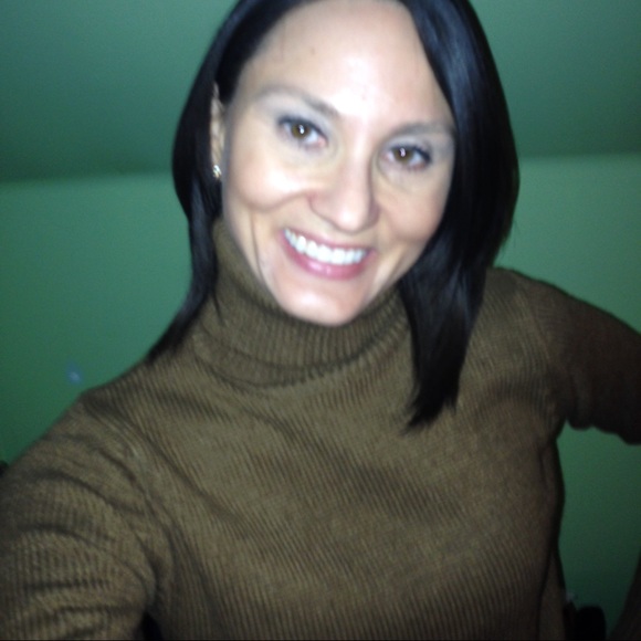 Requested Additional Pictures- Zara Turleneck NWT - Picture 2 of 4