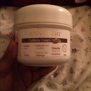 Ann cherry lipo cream