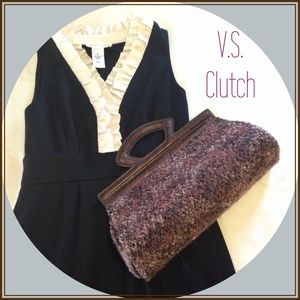 Vintage-looking Clutch Bag