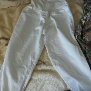 Maternity capris white