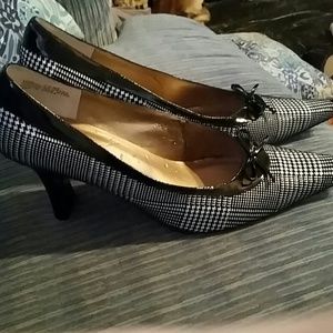 Dress heels