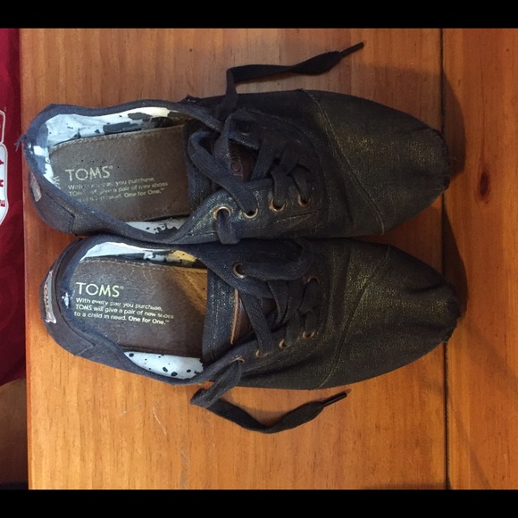 TOMS