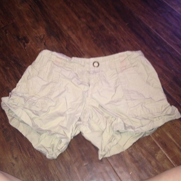 Gap khaki shorts